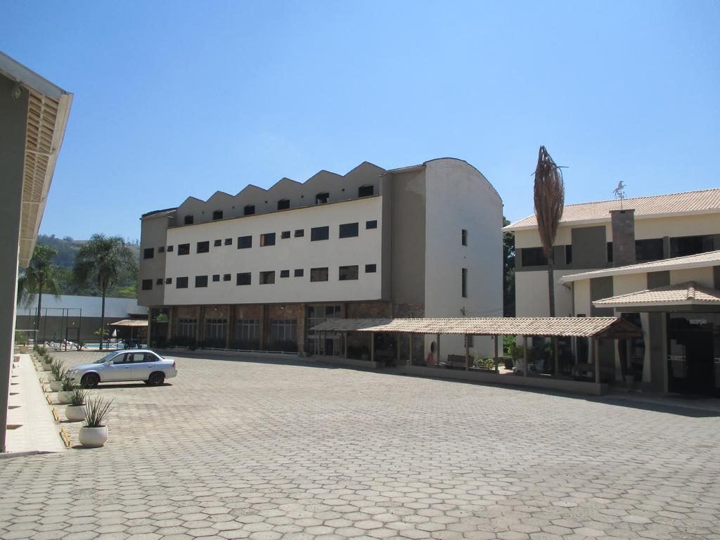 Hotel Santiago Lindóia المظهر الخارجي الصورة