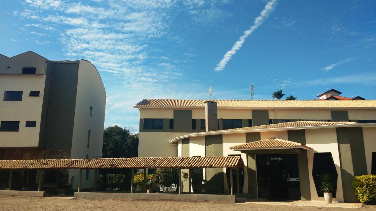 Hotel Santiago Lindóia المظهر الخارجي الصورة